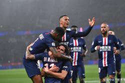 开云体育中国-巴黎圣日耳曼防线脆弱，主帅需加强布阵