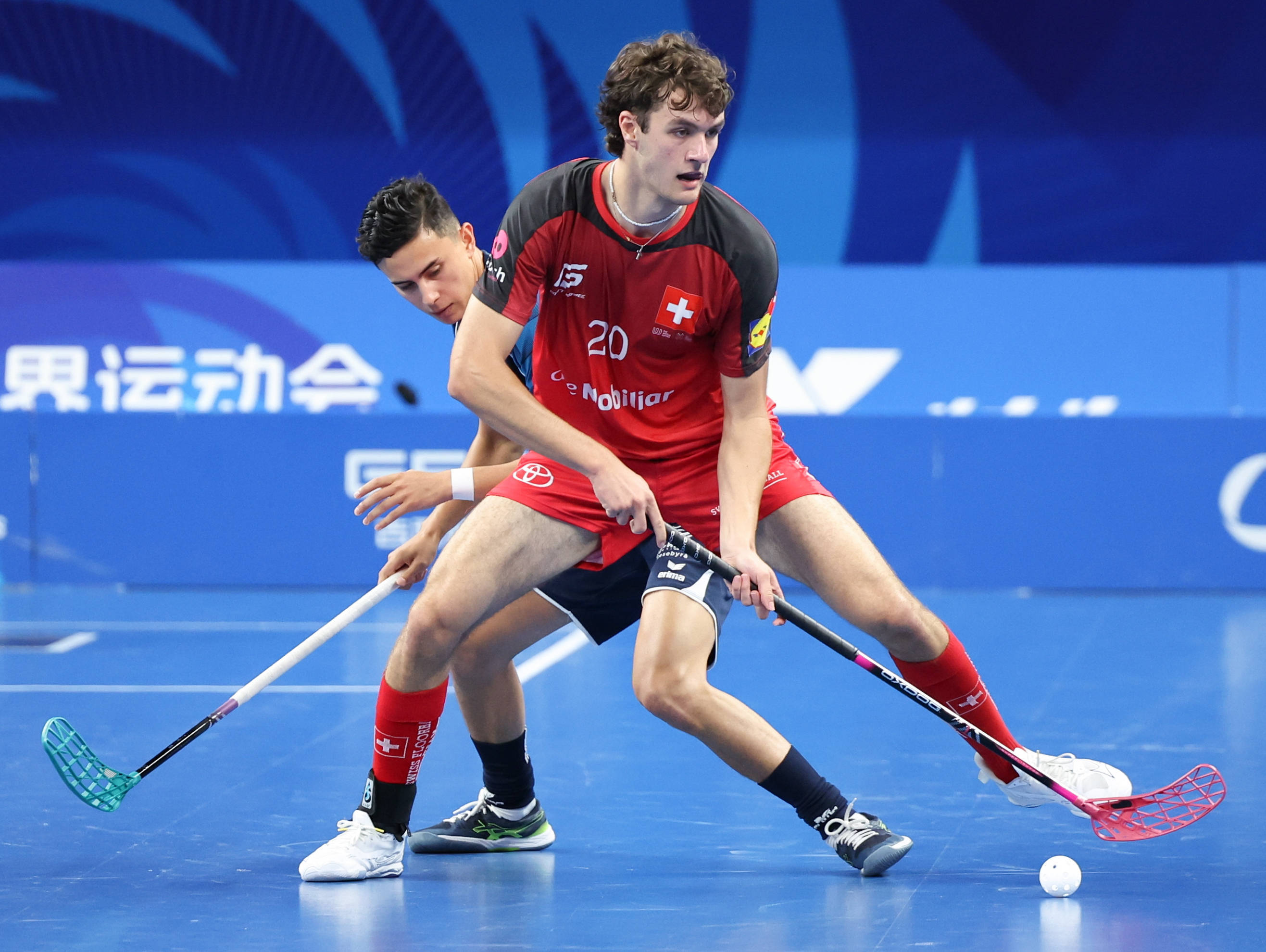 瑞士球员在全球篮球竞技中引人注目