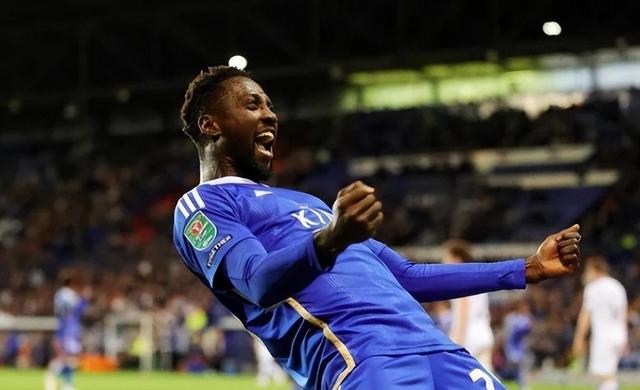 包含布里斯托城取得重要胜利，豪取三分稳固实力的词条