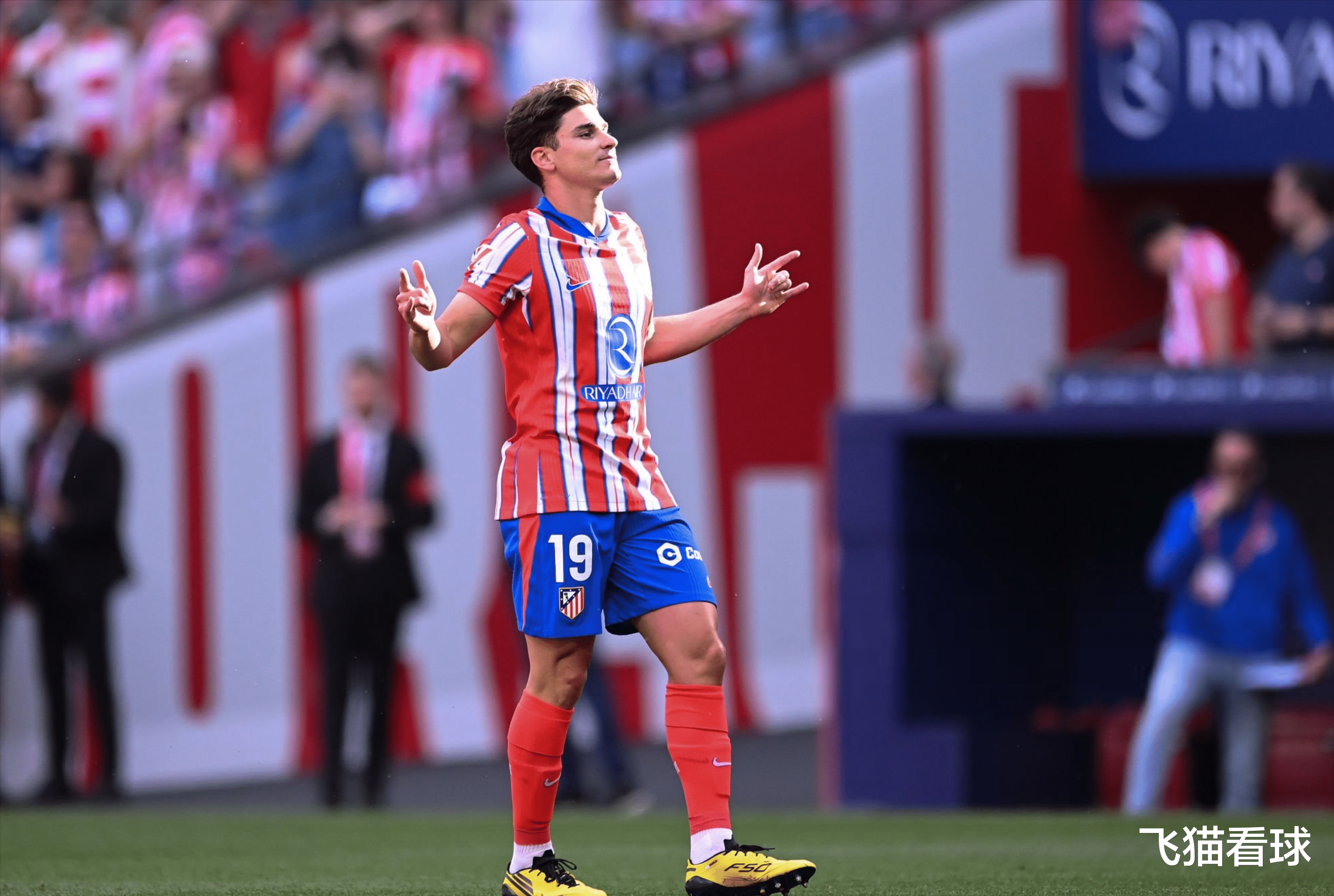 利物浦大胜马竞，晋级欧冠四强