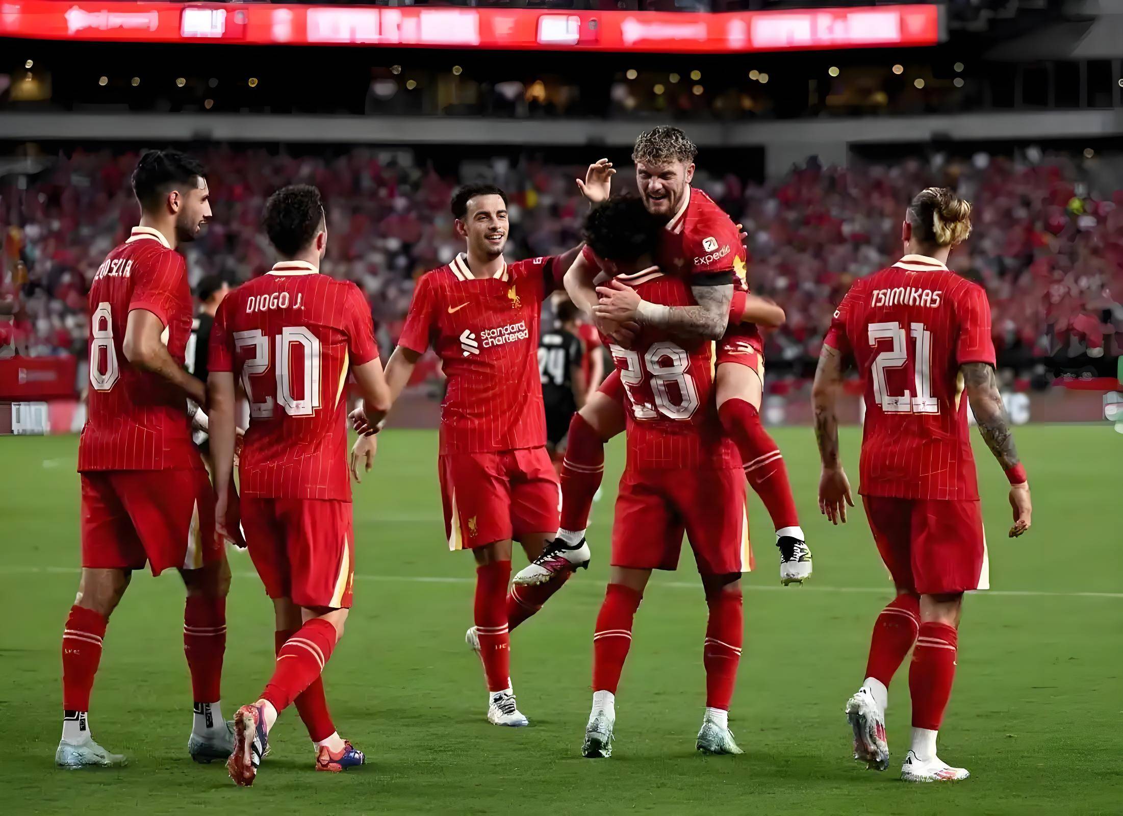 巴黎圣日耳曼战胜英超球队利物浦