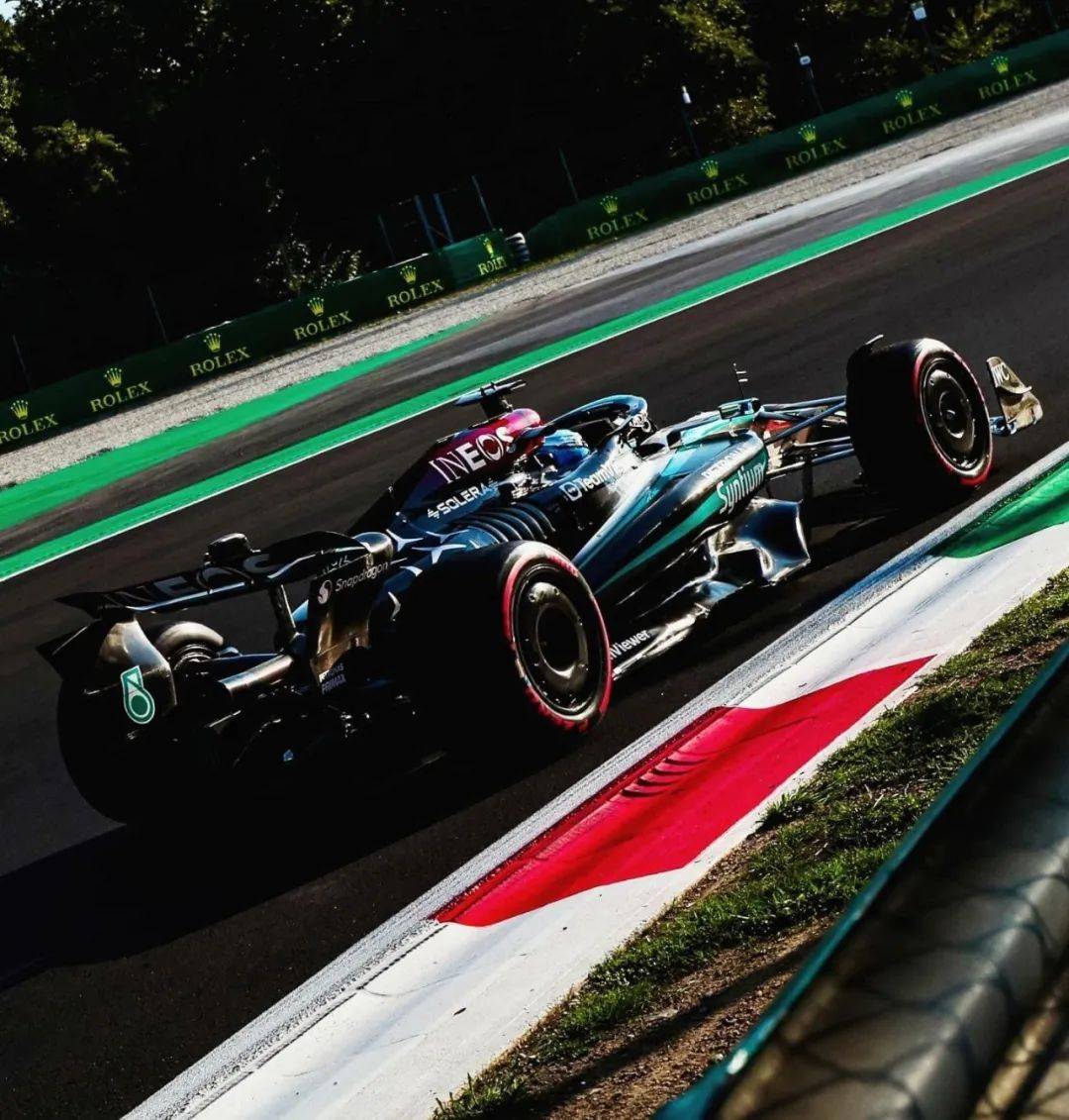 关于梅赛德斯横扫迈凯伦，勒克莱尔带队取胜的信息