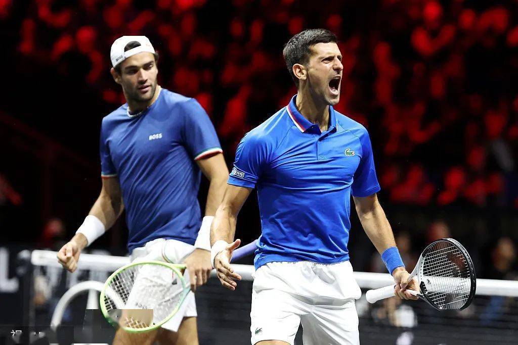 包含ATP总决赛完胜拉沃尔杯，德约科维奇刷新纪录的词条